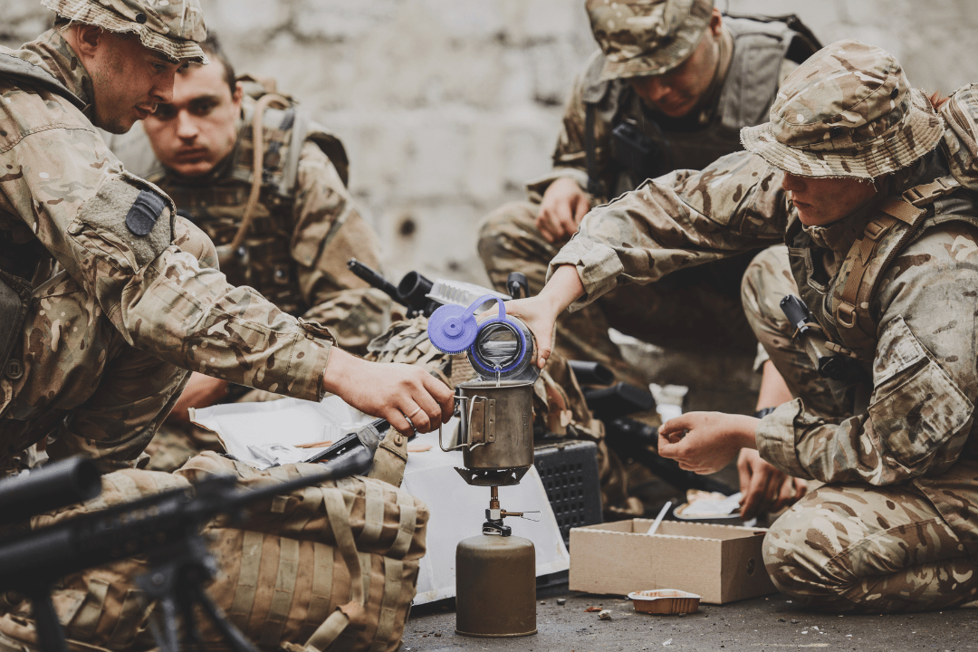 TIPS FOR INJURY PREVENTION AND RECOVERY IN MILITARY TRAINING