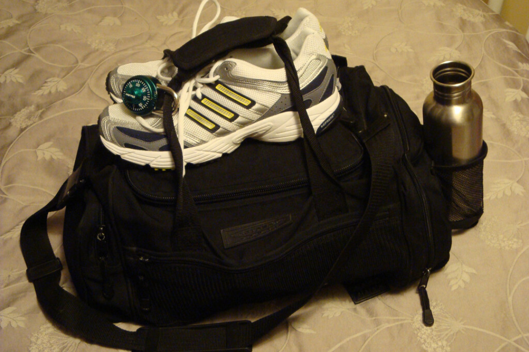 the perfect gym bag and what it includes inside