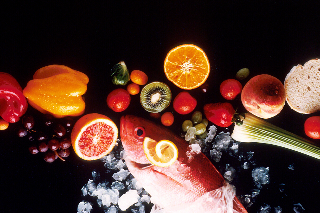 fish and fruits that help boost immunity