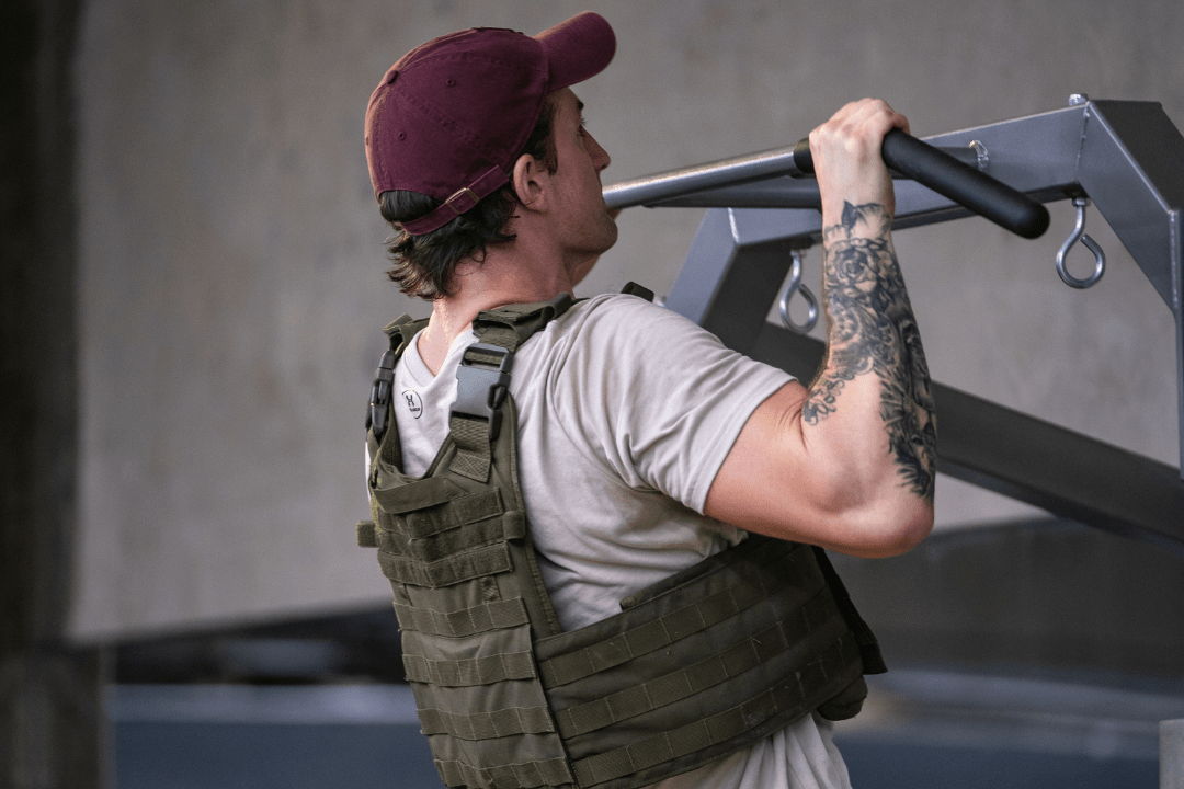 someone doing the murph workout